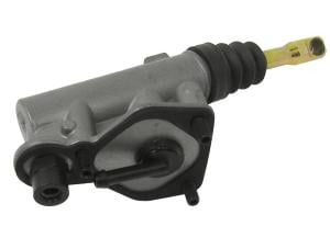 MASTER CYLINDER