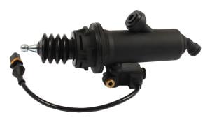MASTER CYLINDER